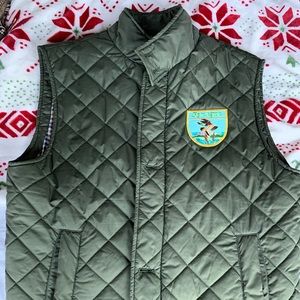 M brooks brothers olive quilted vest